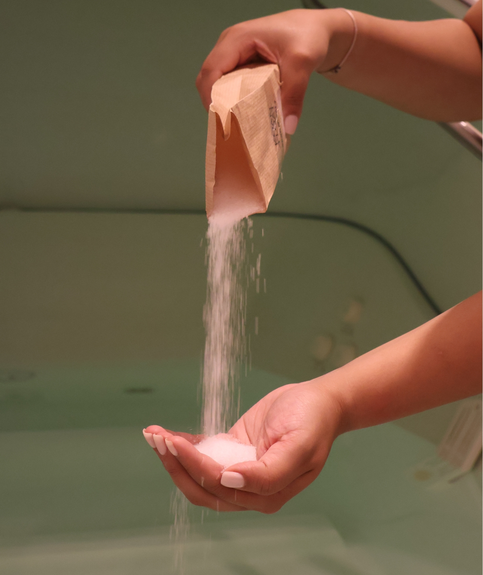  Epsom zout gebruikt voor floating bij Koan Float Amsterdam, voor optimale ontspanning en welzijn